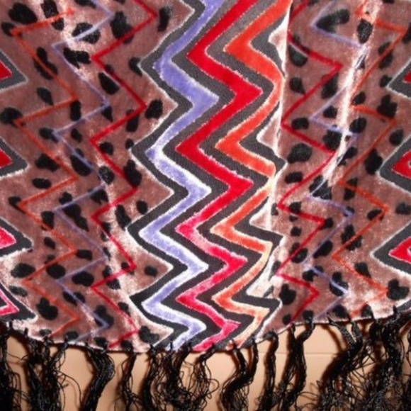 Burn Out Velvet Animal Print Zig Zag Scarf - Picture 3 of 5